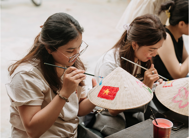 Conical Hat Decoration Workshop