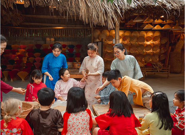 Workshop Làm Nhang: Hành Trình Của Mùi Hương Ký Ức